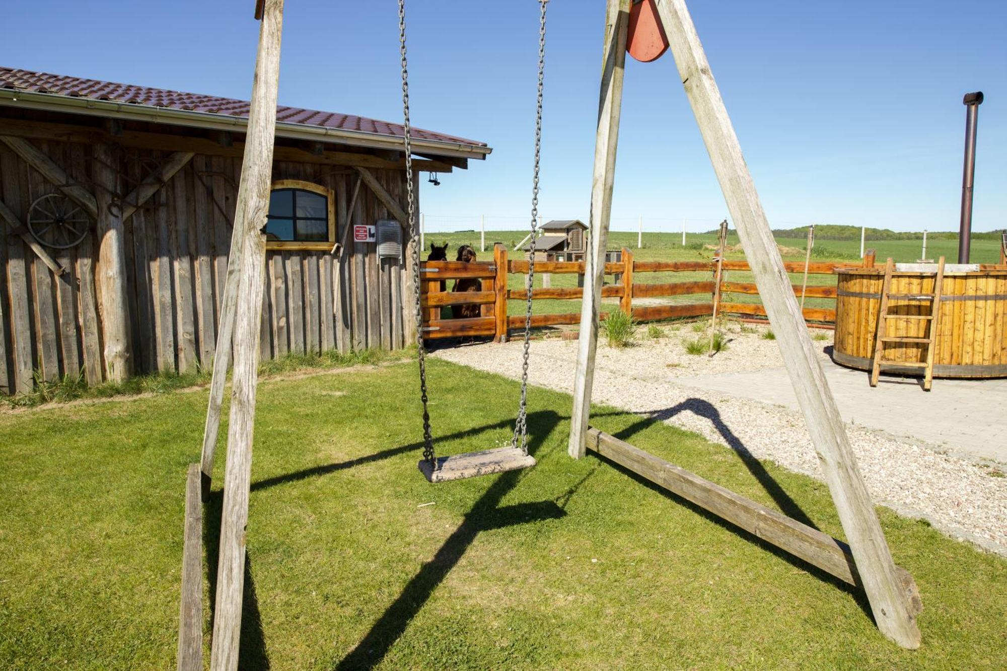 Agroturystyka Kaszuby Villagehome Borzytuchom Buitenkant foto